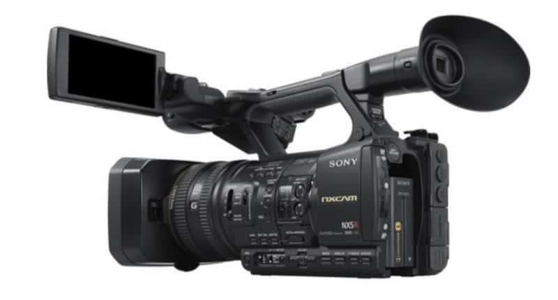 Sony HXR-NX5R camcorder